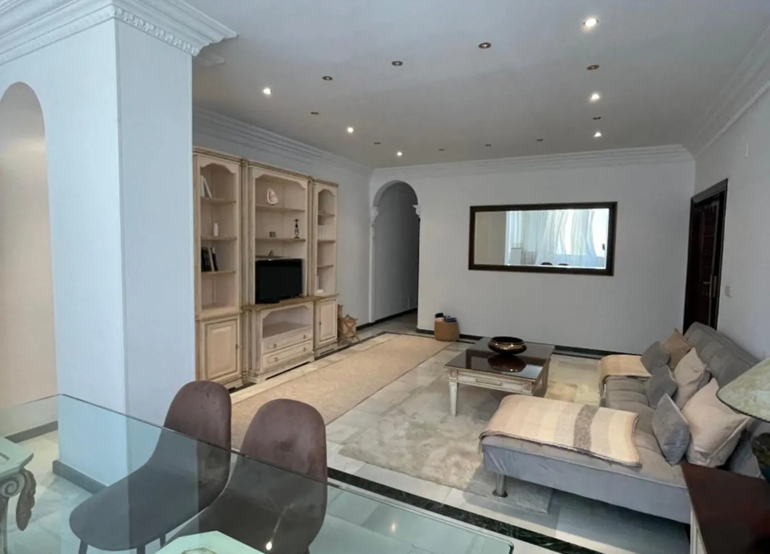 Marbella Beachfront Edificio Mayoral Primera Linea De Playa Y Centro Ciudad Con Barco Opcional 西班牙